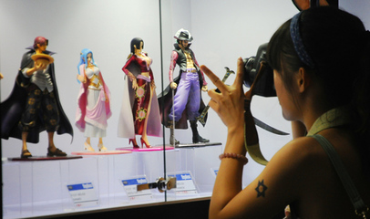 動(dòng)漫展熱潮下的冷思考 粉絲經(jīng)濟(jì)驅(qū)動(dòng)衍生品熱賣，國產(chǎn)動(dòng)畫創(chuàng)新困境亟待突破